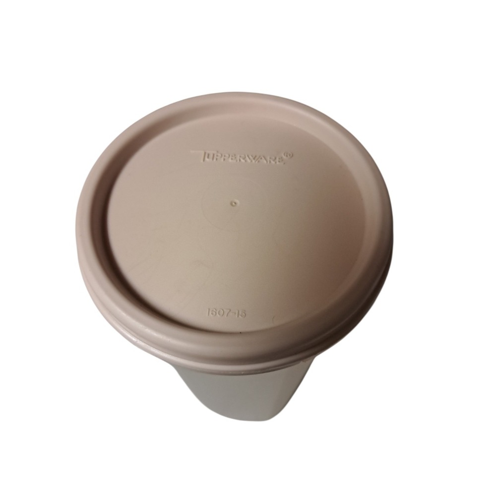 Tupperware 1643-18,‎ Lid 1607-15 - Picture 6 of 7